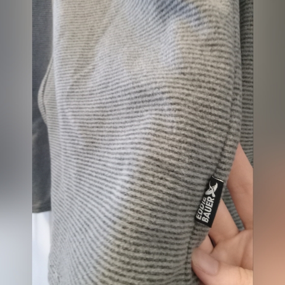 NWT Eddie Baur Warm/Soft Gray Long Sleeve Button Down - Picture 3 of 8